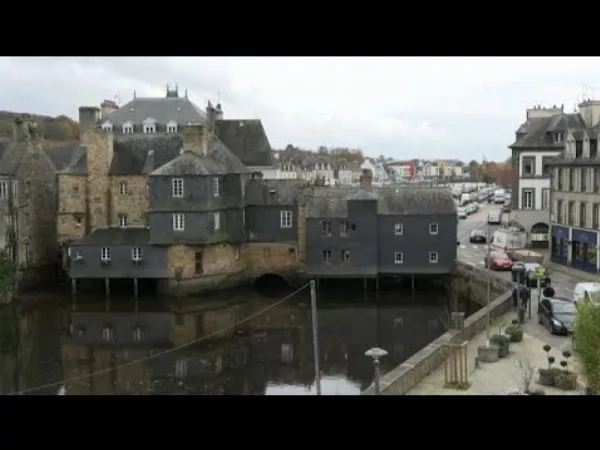 Veszélyben a Pont De Rohan, Európa egyik utolsó lakóhídja