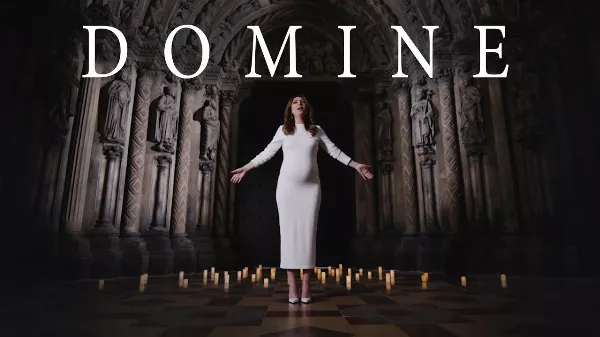  Rúzsa Magdi új videoklipje: Domine 