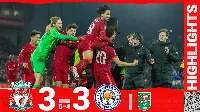 Hat gólos döntetlen után tizenegyesekkel jutott a legjobb 4 közé a Liverpool