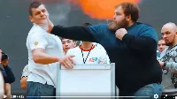 Amikor beindul a nagy nagy pofonofon