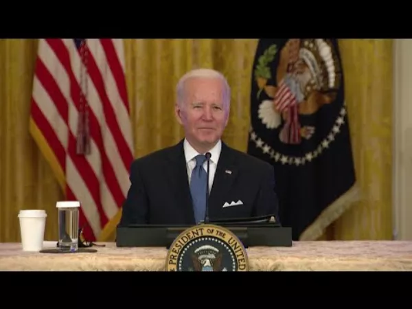 Trumpi magasságokban Biden, bekapcsolva maradt mikrofon miatt került bajba