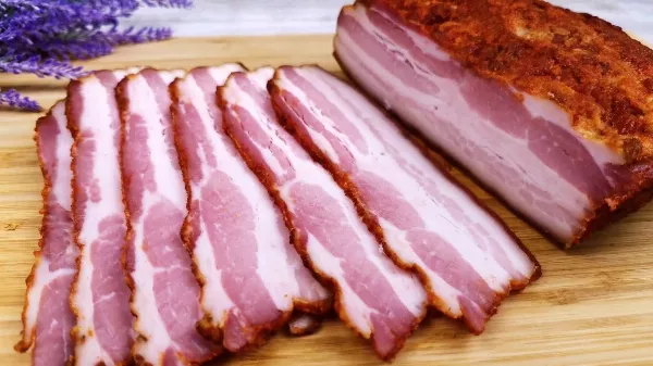 Másnaposság ellen: egyél bacon szalonnát! 10 dolog, amit aligha tudtál a baconről