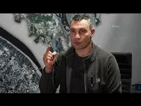Kijárási tilalom Kijevben, Klicsko interjút adott: Európához akarnak tartozni, nem az orosz birodalomhoz