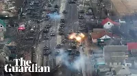 Döbbenetes drón felvételek egy tank csatáról Kijevtől 35 kilométerre