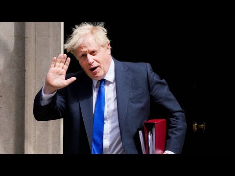Lemondott Boris Johnson a konzervatív párt vezetéséről, de egy darabig még miniszterelnök marad