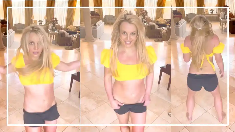 Britney karácsonyi tánca, vagy szimplán megőrült? Tánc közben azon gondolkodik, levesse-e a bugyiját!