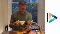 David Beckham Mariah Carey-t énekel, felesége titokban felvette! Nézd meg a videót!