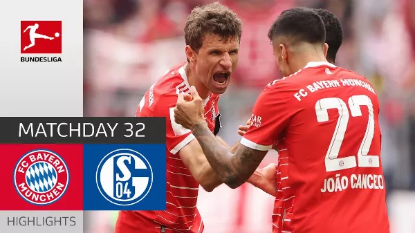 Menetel a Bayern a bajnoki cím felé, gólfesztivált szináltak a Schalke ellen