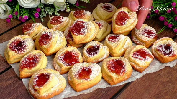 Meg fogsz lepődni, milyen egyszerű! Egyszerű termékekkel töltött sütik 🍰!