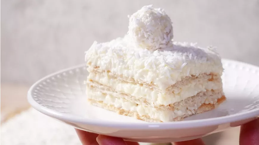 Varázsolj otthon Raffaello tortát 10 perc alatt sütés nélkül: Krémes kókuszos ízorgia! 