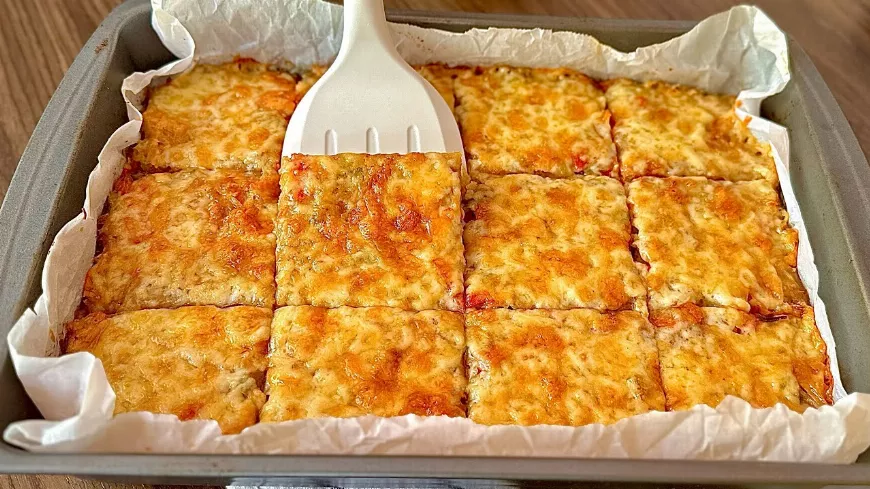 Csak reszelj le 3 burgonyát és máris kész a pizza! Gyors olcsó és finom pizza recept. Húsmentes egészséges vegeán, vegetárius pizza