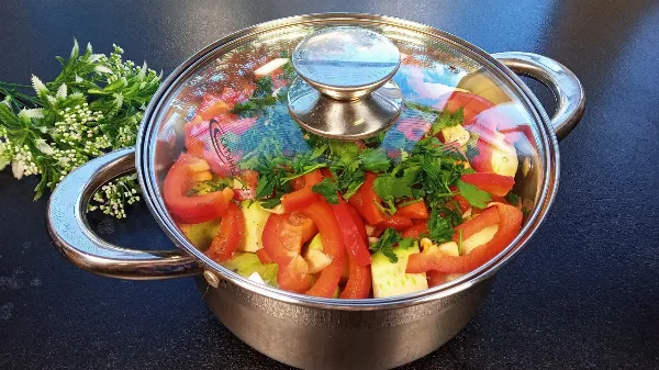 Egyszerű Egytálétel Recept Lustáknak 🥱 : Csak Tedd Egy Edénybe és Süsd!