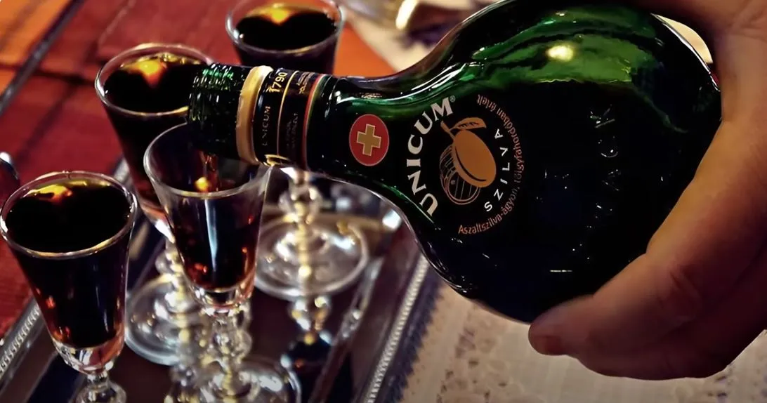 Unicum szilva ital