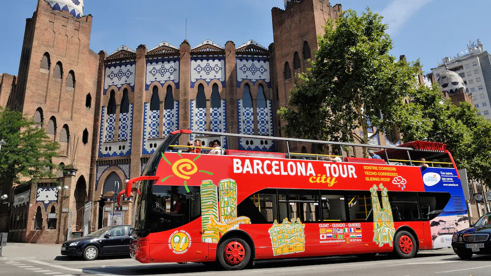 barceolna városnézés busz