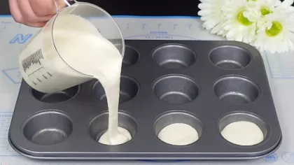 Dagasztás nélküli folyékony tésztás mini pizza, amitől mindenki ámul