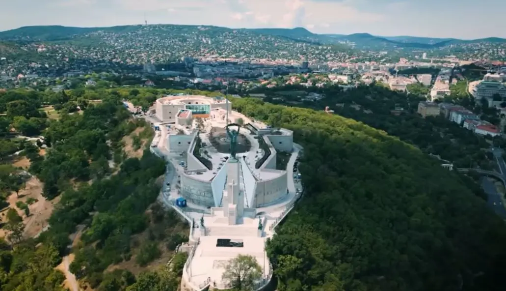 citadella gellérthegy duna budapest