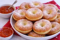 Szalagos fánk, ahogy igazán tökéletes lesz a farsangi asztalon