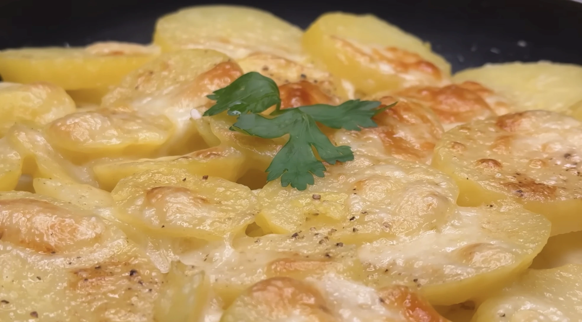 serpenyőben sült burgonya