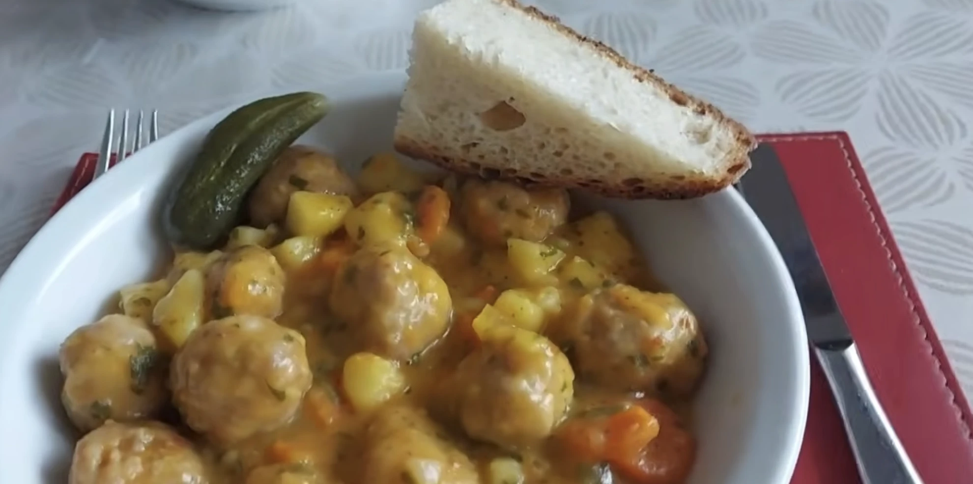 egytálételes húsgombóc