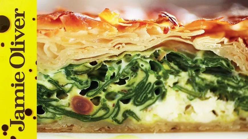 Jamie Oliver Ropogós spenótos-fetás filo pite, ami 30 perc alatt elkészül