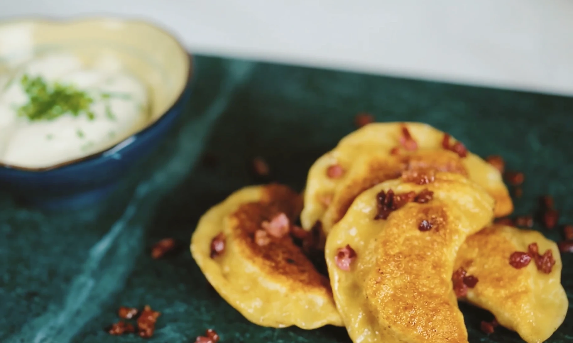 lengye füstölt sajtos pierogi