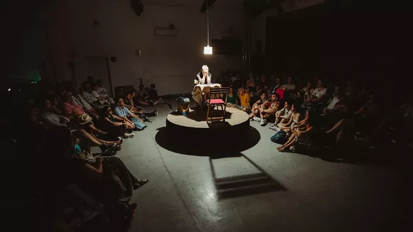 Thália elégedetten csettint Megérkeztek a Művészetek Völgye színházi programjai