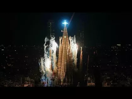 XIV. Leó pápa megáldotta Barcelona égbe törő Sagrada Famíliát