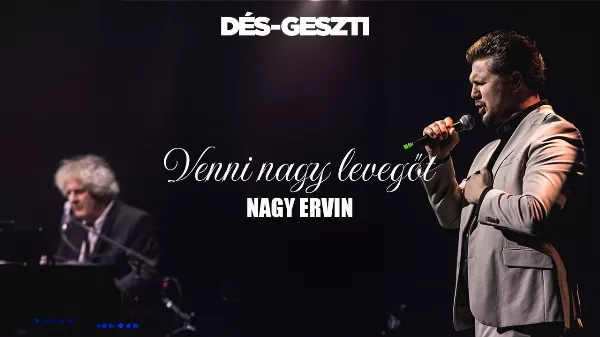 Egyetlen este, amelyben 30 év barátsága szólalt meg. Venni nagy levegőt