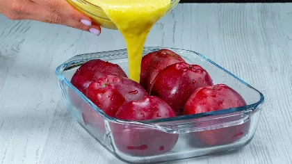 3 alma és 3 tojás: ennyire egyszerű a puha almás pite titka