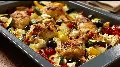 Ez a mediterrán tepsis csirke a feta miatt lesz igazán különleges