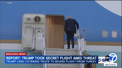Ételszállító teherautóval vitték el Trumpot az Air Force One-ról